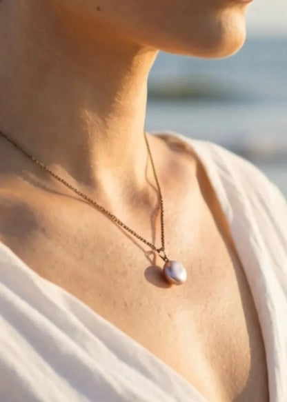 Natural Pink Pearl Pendant Necklace (Adjustable Chain)